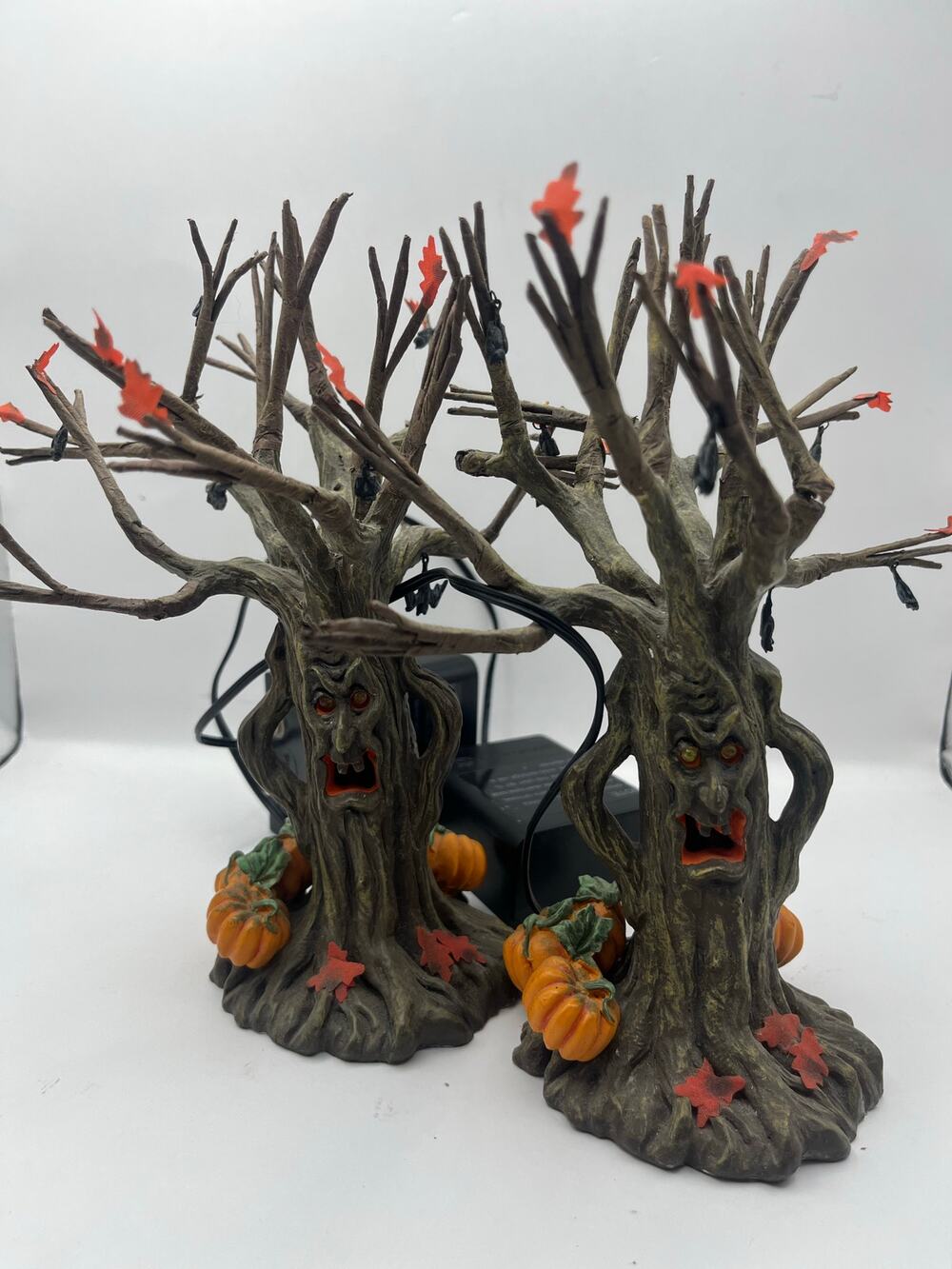 Dept 56 Halloween Lil Spooky Tree Set of 2 Lighted Trees Pumpkins Working USED